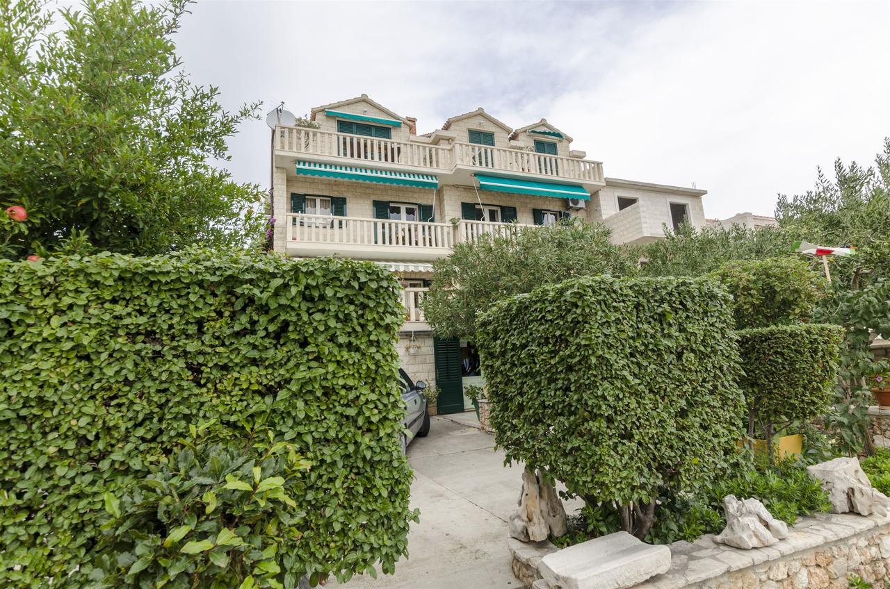 Apartments Simon 볼 외부 사진